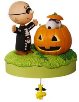 2016 Trick or Treat? - Peanuts - Magic